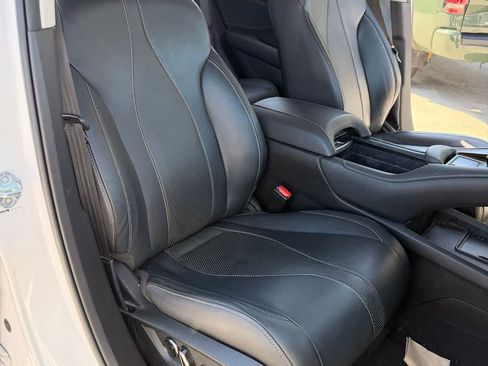 Used 2023 Acura RDX FWD w/ Technology Package image 12