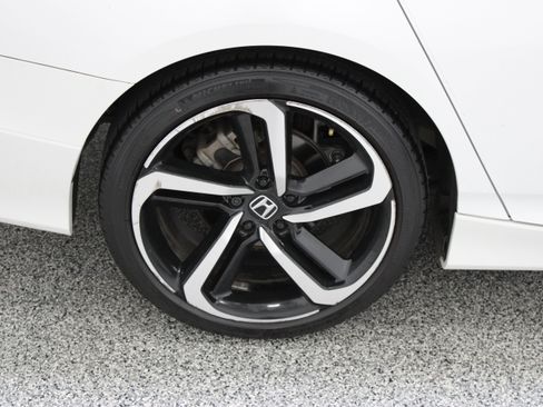 Used 2022 Honda Accord Sport image 6