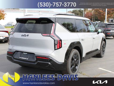 New 2026 Kia EV9 Land w/ Nightfall Edition Package image 7