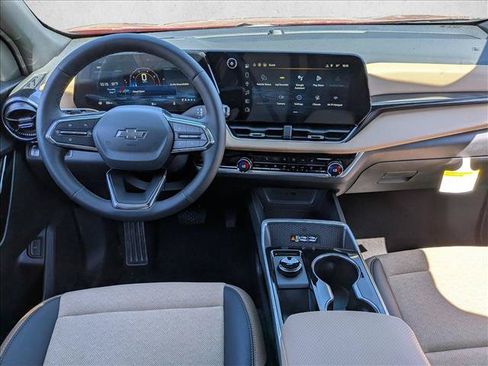 New 2026 Chevrolet Equinox ACTIV FWD image 14