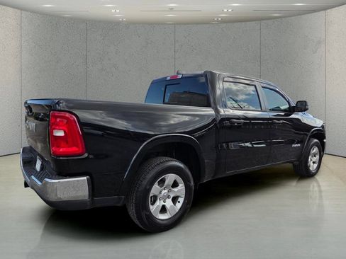 Used 2025 RAM 1500 Big Horn RWD image 5