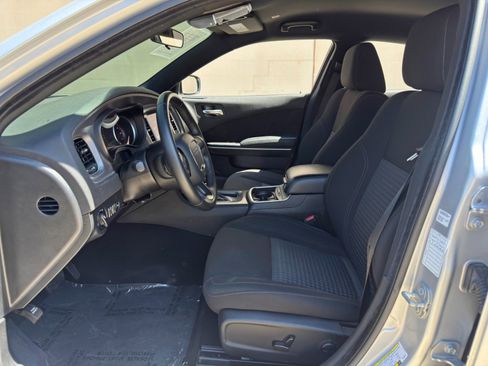 Used 2023 Dodge Charger SXT RWD image 15