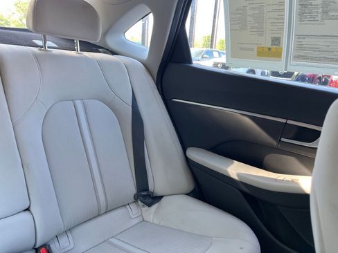 Used 2025 Hyundai Sonata SEL FWD image 37