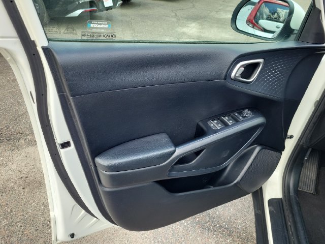 Used 2021 Kia Soul EX FWD image 16