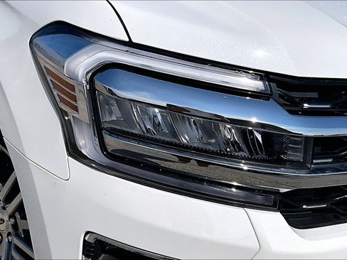 Used 2024 Ford Expedition Limited AWD/4WD image 28