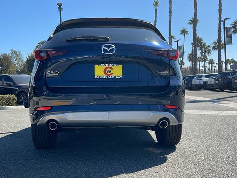 New 2025 MAZDA CX-5 Signature image 10