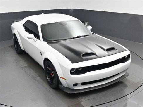 Used 2021 Dodge Challenger SRT Hellcat Redeye image 28
