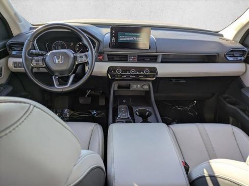 Used 2023 Honda Pilot EX-L image 16