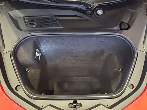 Used 2020 Chevrolet Corvette Stingray Premium Conv w/ 3LT Preferred Equipment Group image 29