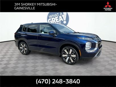 New 2025 Mitsubishi Outlander SE