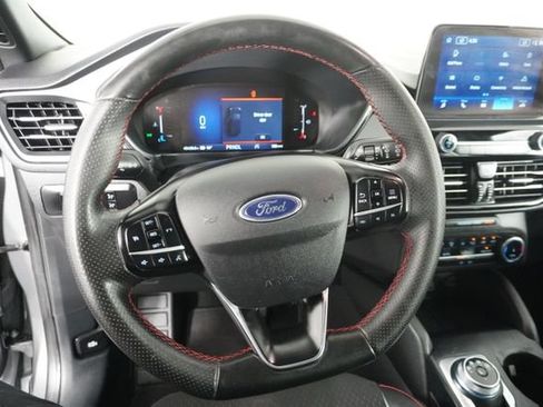 Used 2025 Ford Escape ST-Line FWD image 23