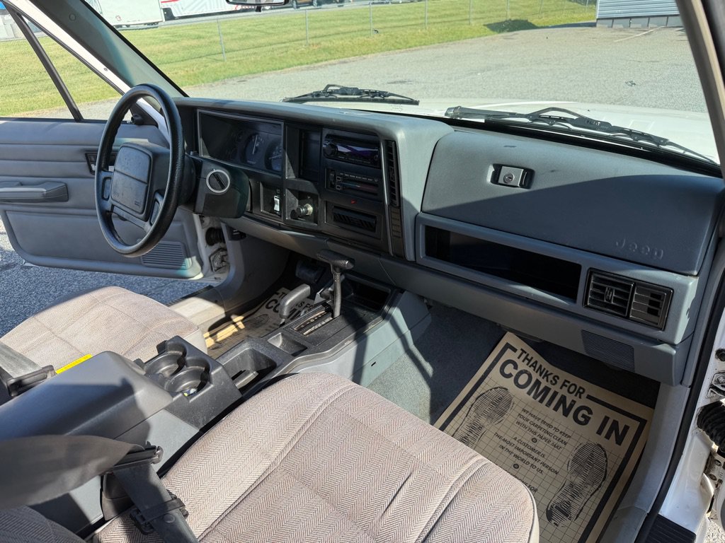 Used 1996 Jeep Cherokee SE AWD/4WD image 16