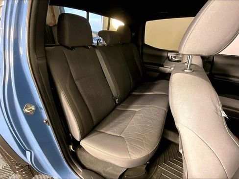 Used 2019 Toyota Tacoma SR image 37