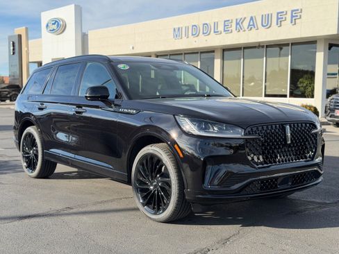 New 2026 Lincoln Aviator Reserve image 1