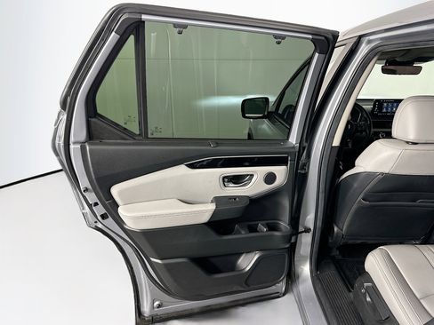 Used 2024 Honda Pilot EX-L image 25