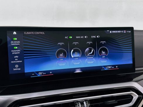 Used 2024 BMW M440i Convertible w/ Premium Package RWD image 16