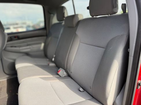 Used 2013 Toyota Tacoma 4x4 Double Cab w/ TRD Off-Road Pkg image 7