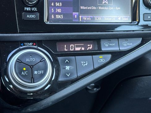 Used 2015 Toyota Prius C One FWD image 31