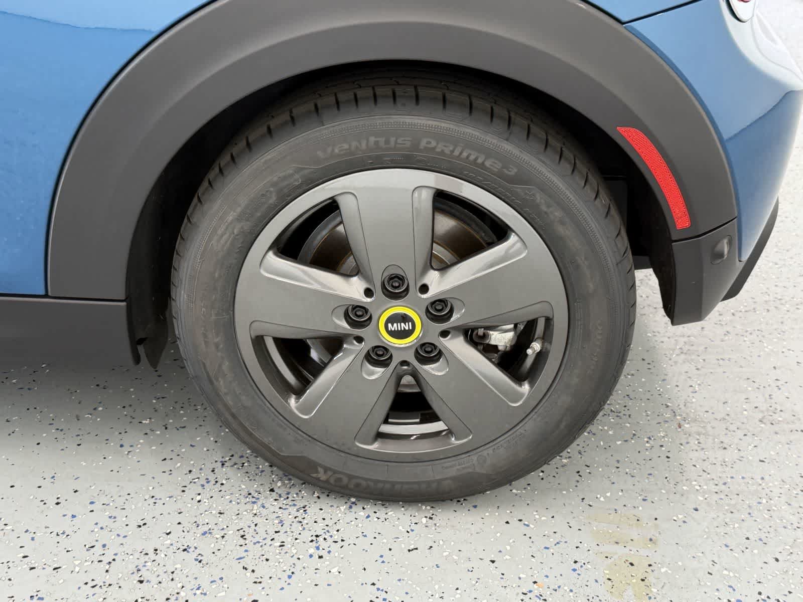 Used 2023 MINI Cooper SE FWD image 25