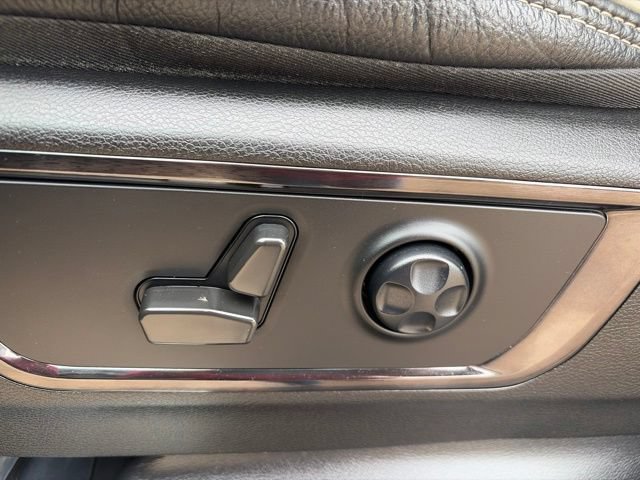 Used 2022 RAM 1500 Limited AWD/4WD image 16