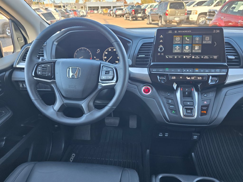 Used 2026 Honda Odyssey EX-L image 11