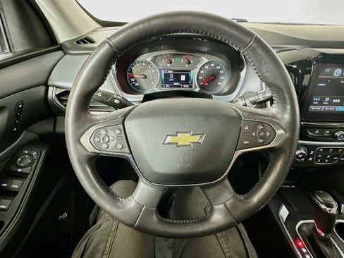 Used 2019 Chevrolet Traverse Premier AWD/4WD image 11