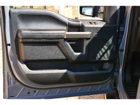 Used 2019 Ford F150 XLT w/ Equipment Group 302A Luxury image 9