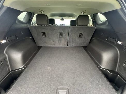 Used 2023 Chevrolet Blazer LT w/ Convenience Package FWD image 31