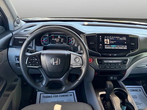 Used 2020 Honda Pilot EX image 30