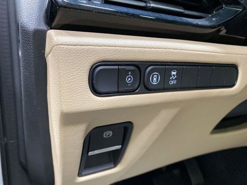 Used 2023 Acura MDX SH-AWD image 24