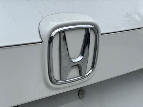 Used 2019 Honda Accord Hybrid image 10