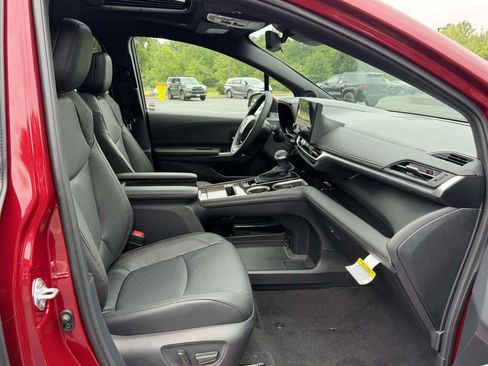 New 2026 Toyota Sienna Limited AWD/4WD image 11