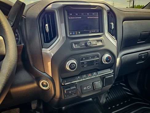 Used 2024 GMC Sierra 3500 Pro w/ Convenience Package AWD/4WD image 22