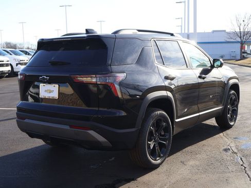 New 2026 Chevrolet Equinox LT w/ Convenience Package II image 8