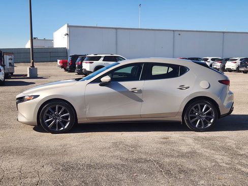 Used 2024 MAZDA MAZDA3 s image 4