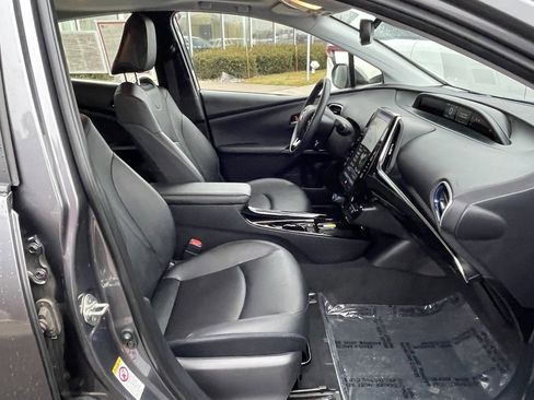 Certified 2022 Toyota Prius Limited image 15