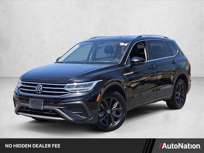 Used 2024 Volkswagen Tiguan SE