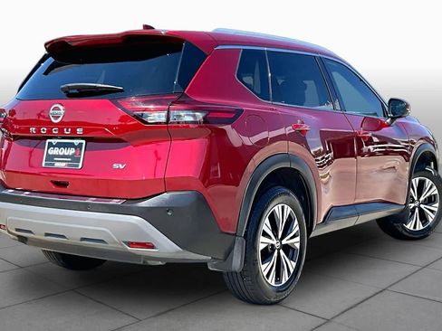 Certified 2021 Nissan Rogue SV w/ Premium Package FWD image 12