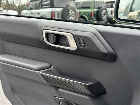 Certified 2025 Ford Bronco Outer Banks image 30