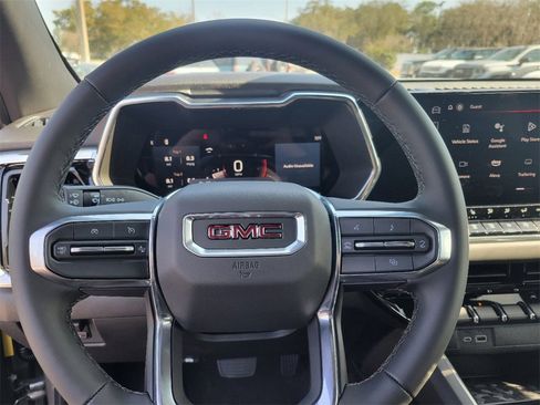 New 2025 GMC Canyon Elevation w/ Technology Package image 13