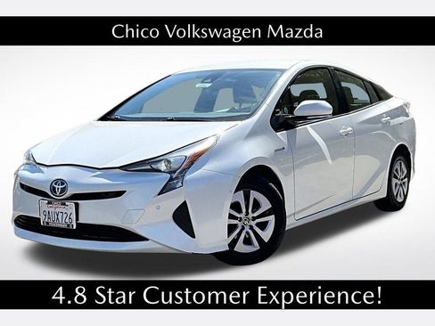 Used 2018 Toyota Prius Two w/ Prius Two Safety Plus Package FWD image 1