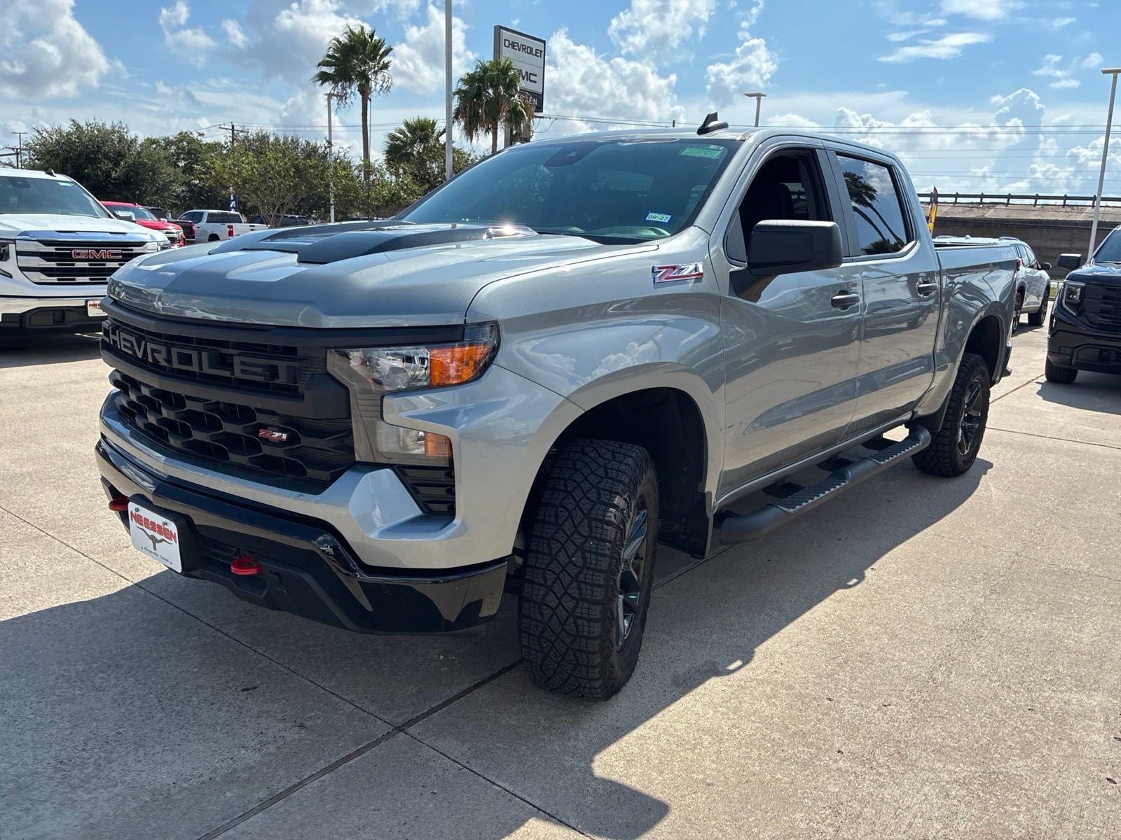 Used 2026 Chevrolet Silverado 1500 Custom Trail Boss AWD/4WD image 7