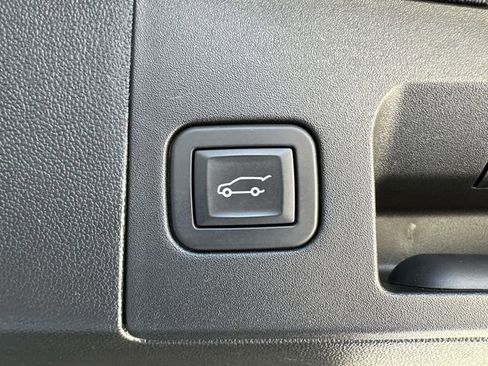 Certified 2025 Cadillac XT5 Premium Luxury w/ Technology Package AWD/4WD image 61