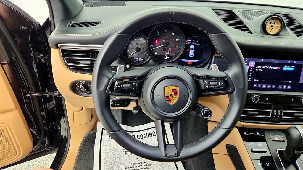 Used 2023 Porsche Macan GTS AWD/4WD image 14