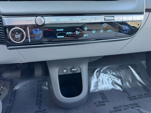 Used 2023 Hyundai Ioniq 5 Limited image 36