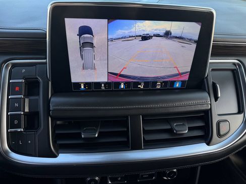 Used 2021 Chevrolet Tahoe Z71 w/ Luxury Package image 21