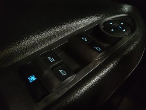 Used 2016 Ford Escape SE image 27