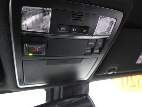 Used 2020 Toyota Tacoma TRD Sport image 35