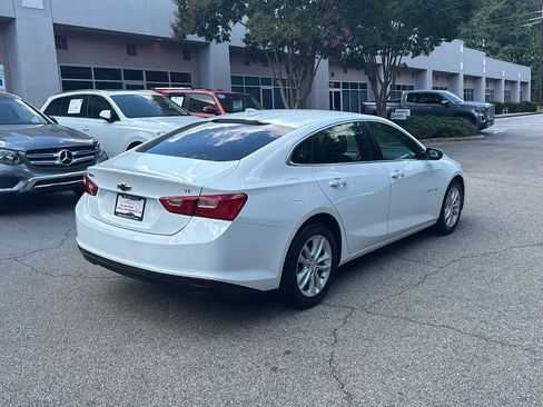 Used 2018 Chevrolet Malibu LT FWD image 5