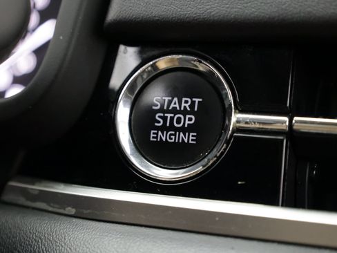 Used 2022 Mitsubishi Outlander SE FWD image 27